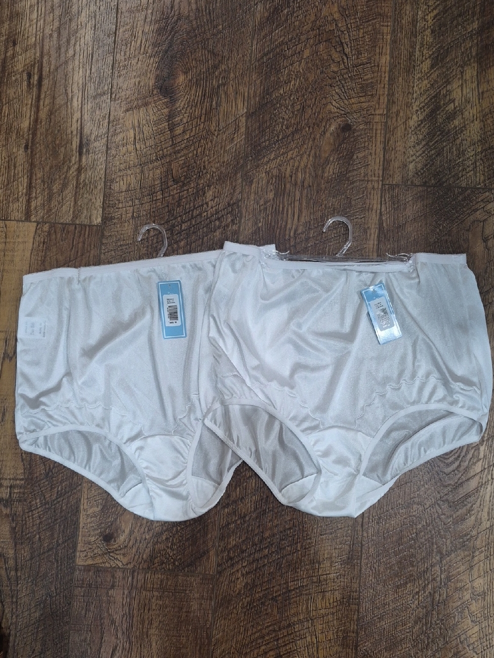 Two New Pairs Of Vintage Dixie Belle Granny Panties Brief Scalloped Leg Size 3XL